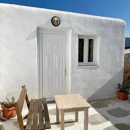 San Constantine Ii Ornos (Mykonos)